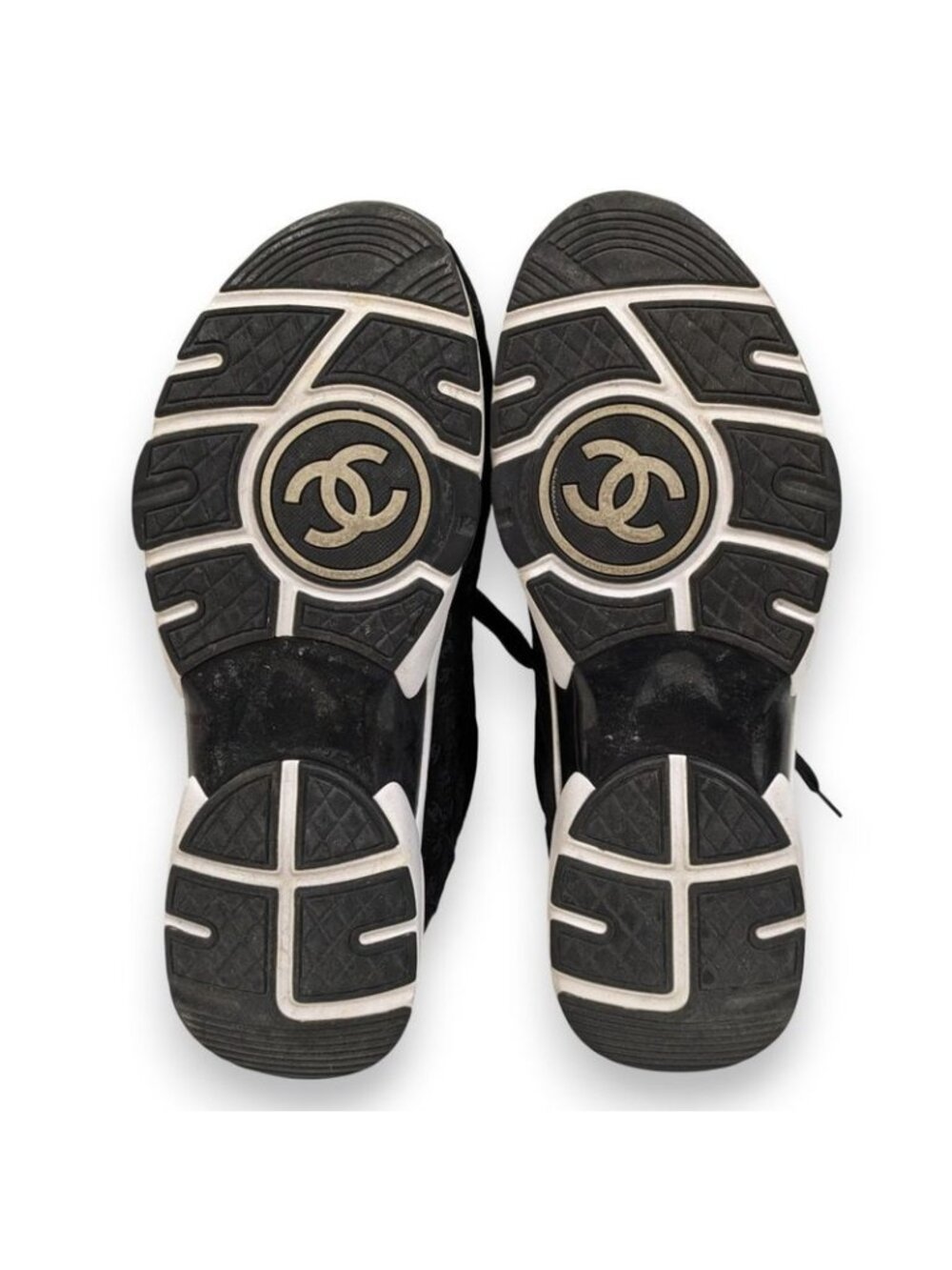 Chanel Coco Mark Print Suede Sneakers Size 42 22AW - Picture 7 of 15